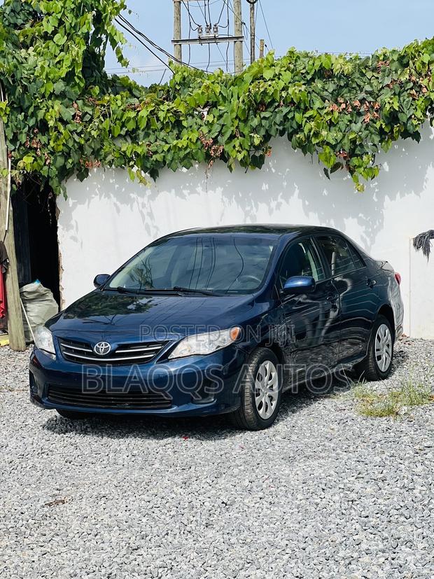 Toyota Corolla 2013 Blue