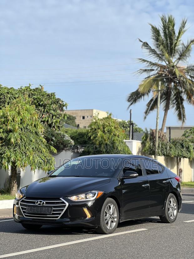 Hyundai Elantra Sport Sedan FWD (1.6L 4cyl 6M) 2017 Black