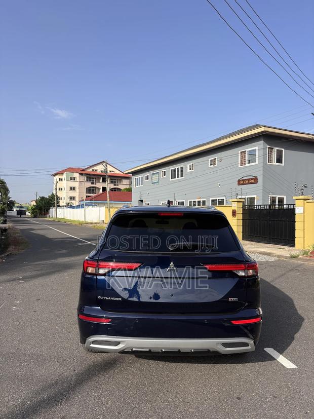 Mitsubishi Outlander SEL 2023 Blue