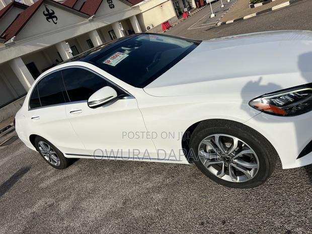 Mercedes-Benz C300 2020 White