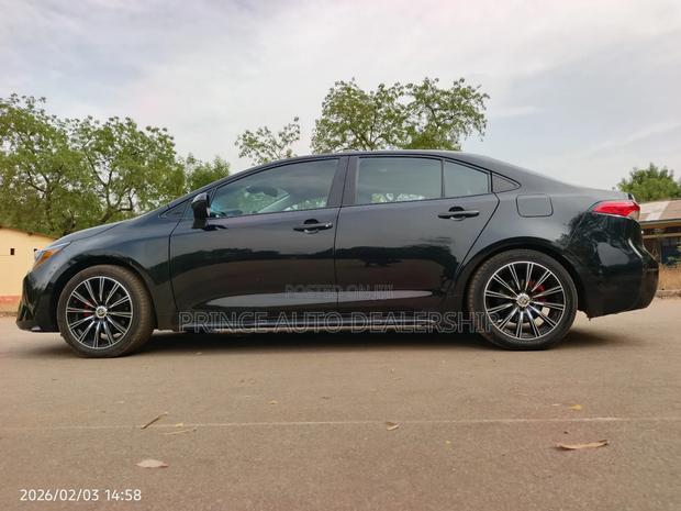 Toyota Corolla LE 2023 Black