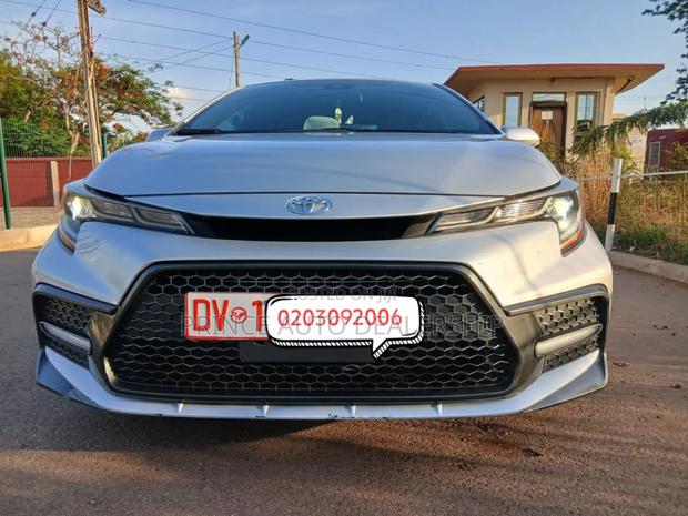 Toyota Corolla 2020 Silver