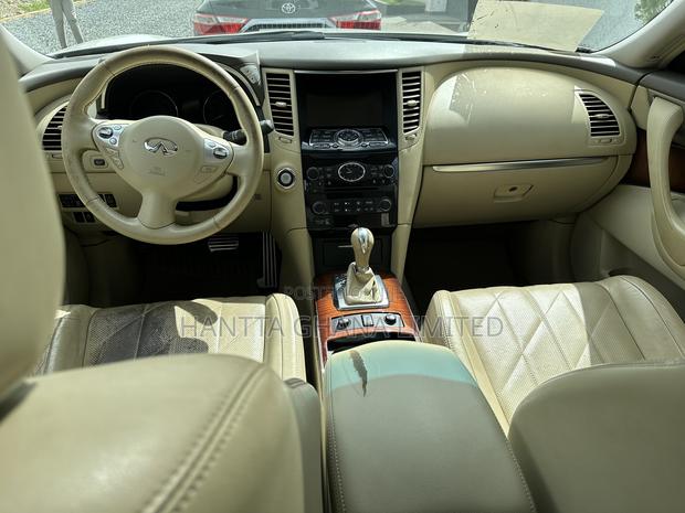 Infiniti FX 37 AWD 2013 White