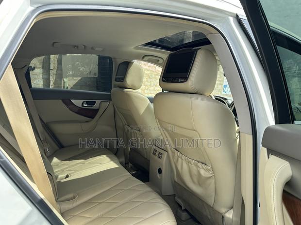Infiniti FX 37 AWD 2013 White