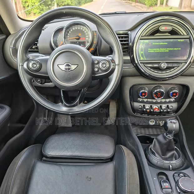 Mini Cooper S 4dr Hatchback (2.0L 4cyl Turbo 6M) 2015 Black