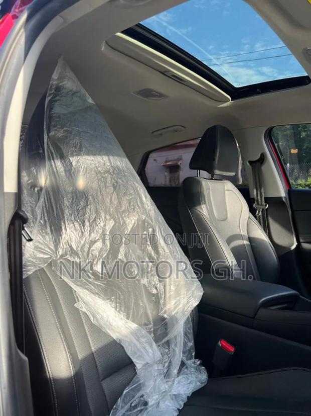 Hyundai Elantra SEL 2021 Red