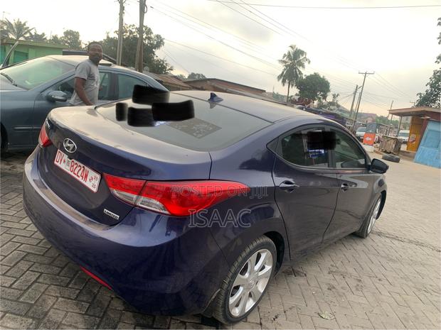 Hyundai Elantra 2015 Blue