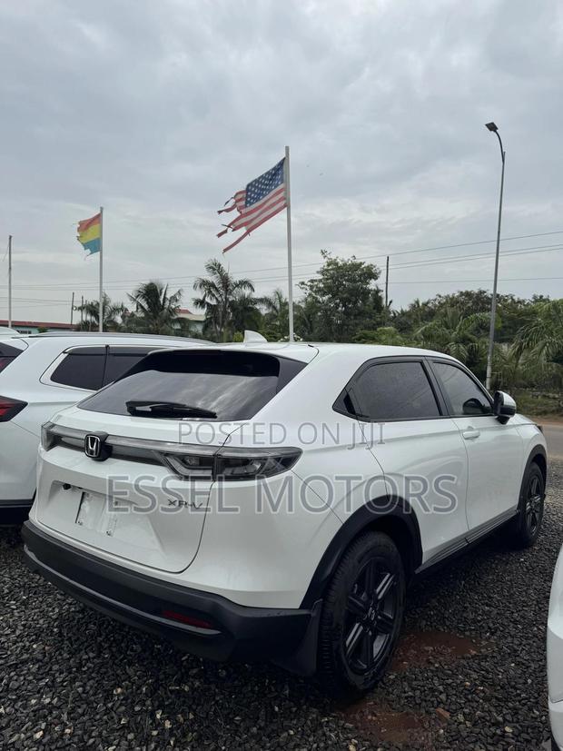 Honda HR-V EX-L 2WD CVT 2024 White