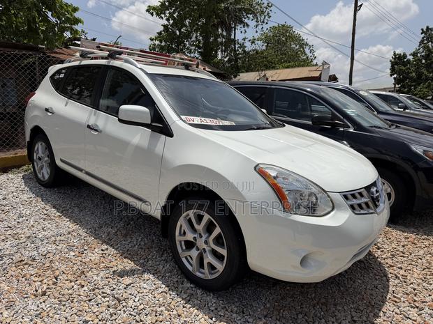 Nissan Rogue 2015 White