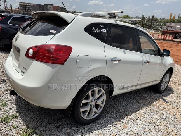 Nissan Rogue 2015 White