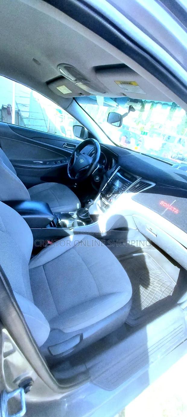 Hyundai Sonata 2013 Gray