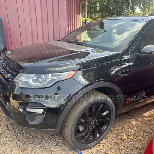 Land Rover Discovery 2016 Black