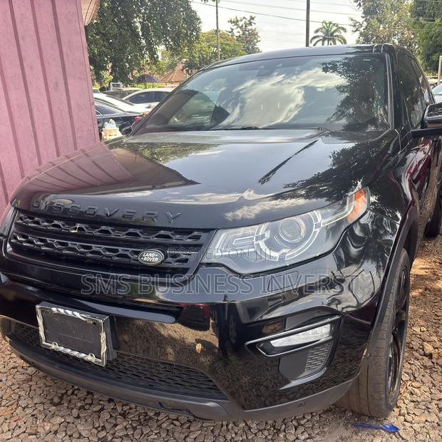 Land Rover Discovery 2016 Black