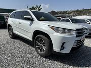 Toyota Highlander XLE 4x4 V6 (3.5L 6cyl 8A) 2018 White for sale