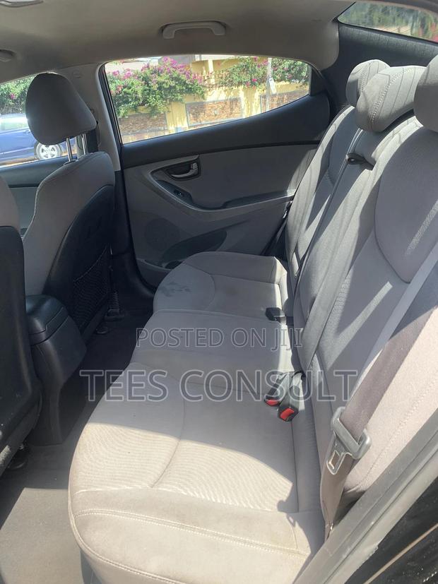 Hyundai Elantra 2016 Black