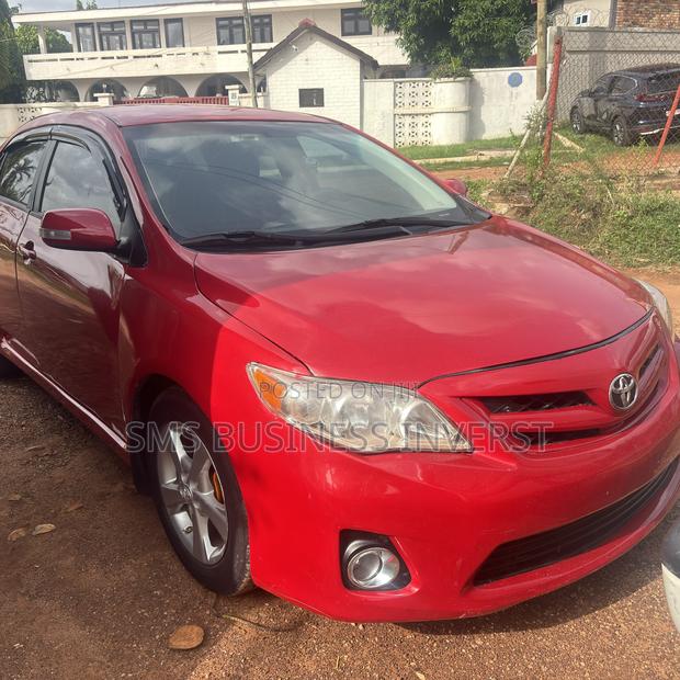 Toyota Corolla S Special Edition 4dr Sedan (1.8L 4cyl 4A) 2013 Red