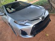 Toyota Corolla SE (1.8L 4cyl 2A) 2018 Silver for sale
