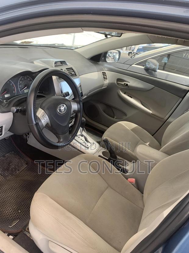 Toyota Corolla 2013 Blue