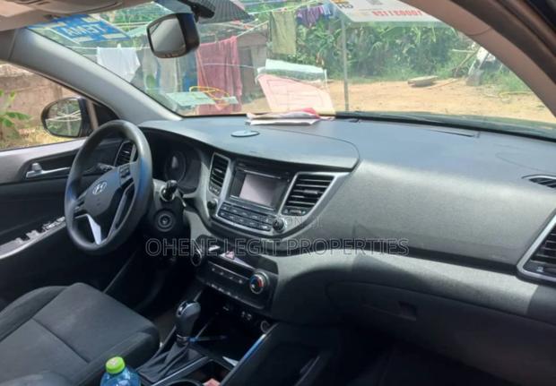 Hyundai Tucson 2014 Red