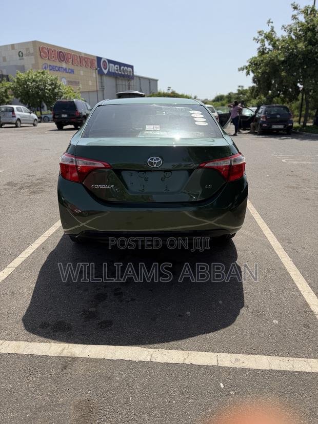 Toyota Corolla LE Eco Plus 4dr Sedan (1.8L 4cyl CVT) 2016 Green