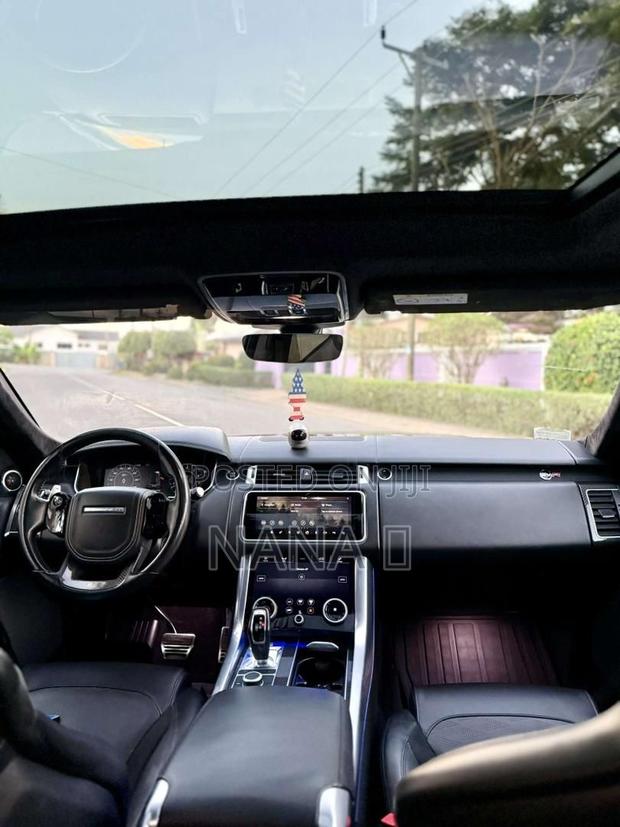 Land Rover Range Rover Sport SVR 4x4 2020 Black