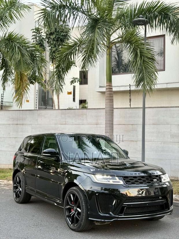 Land Rover Range Rover Sport SVR 4x4 2020 Black