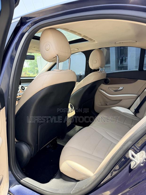 Mercedes-Benz C300 Base C300 AWD 4MATIC Coupe 2019 Blue