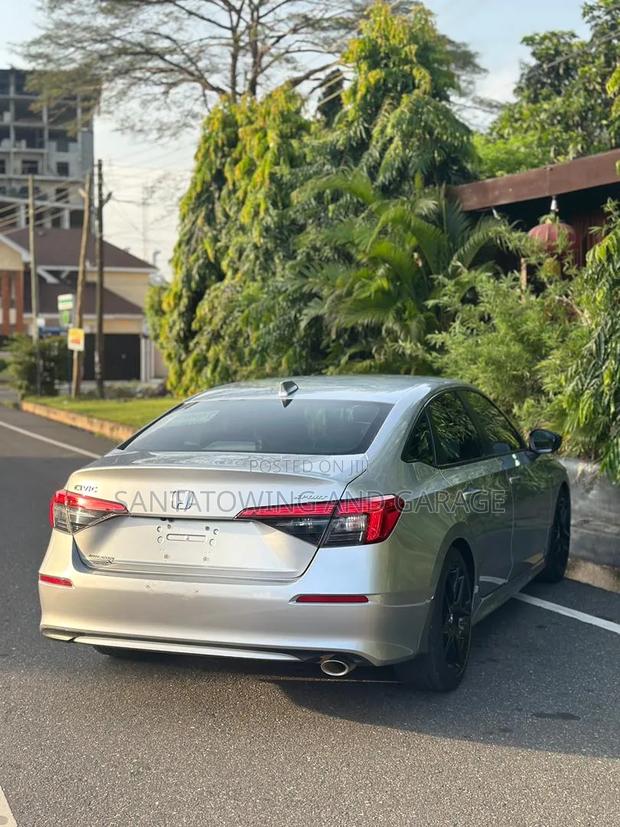 Honda Civic Sport CVT 2024 Silver