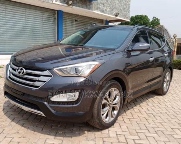 Hyundai Santa Fe 2016 Black