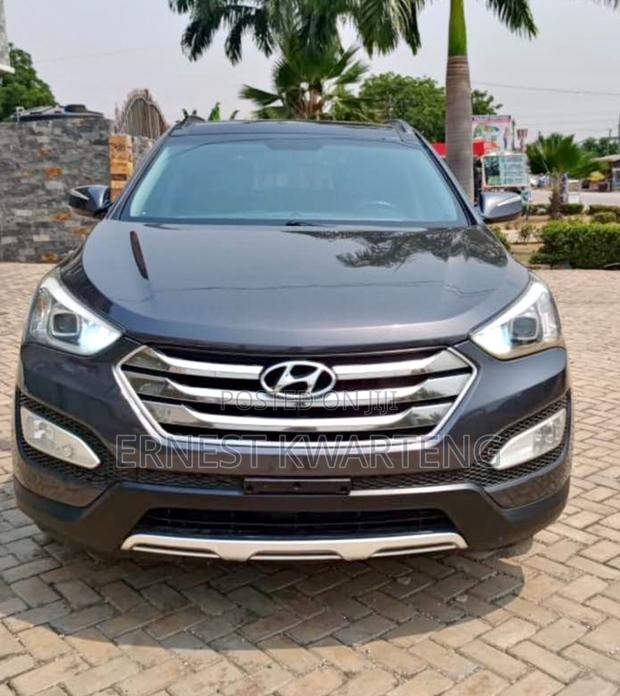 Hyundai Santa Fe 2016 Black