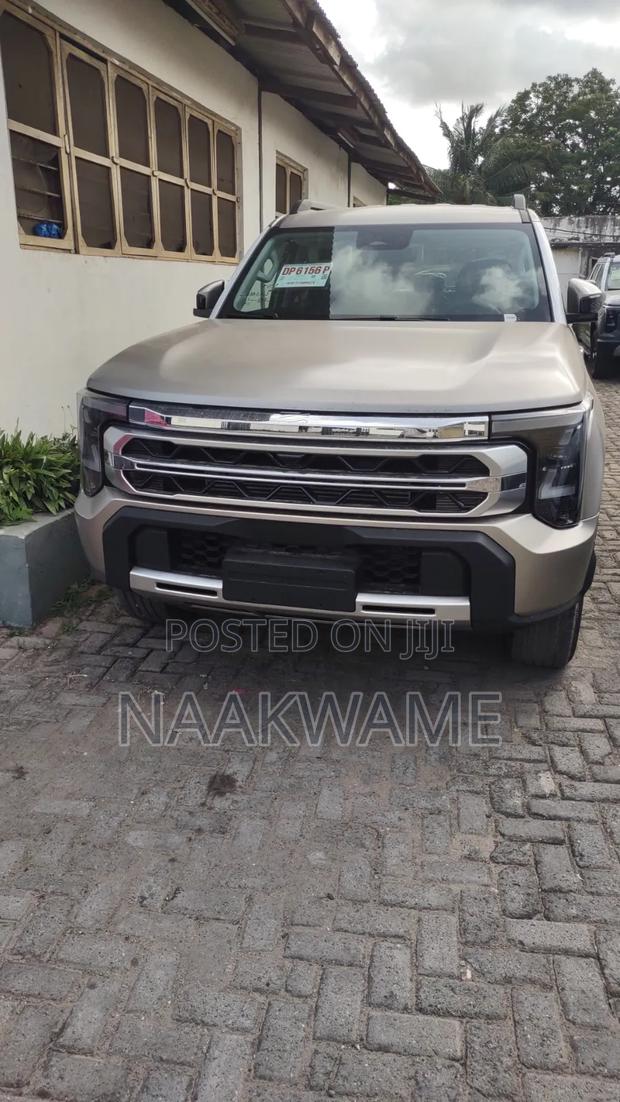 New Nissan Hardbody 2025 Silver