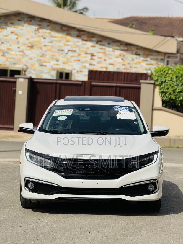 Honda Civic Touring Sedan 2019 White