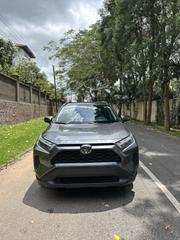 Toyota RAV4 XLE 2022 Gray for sale