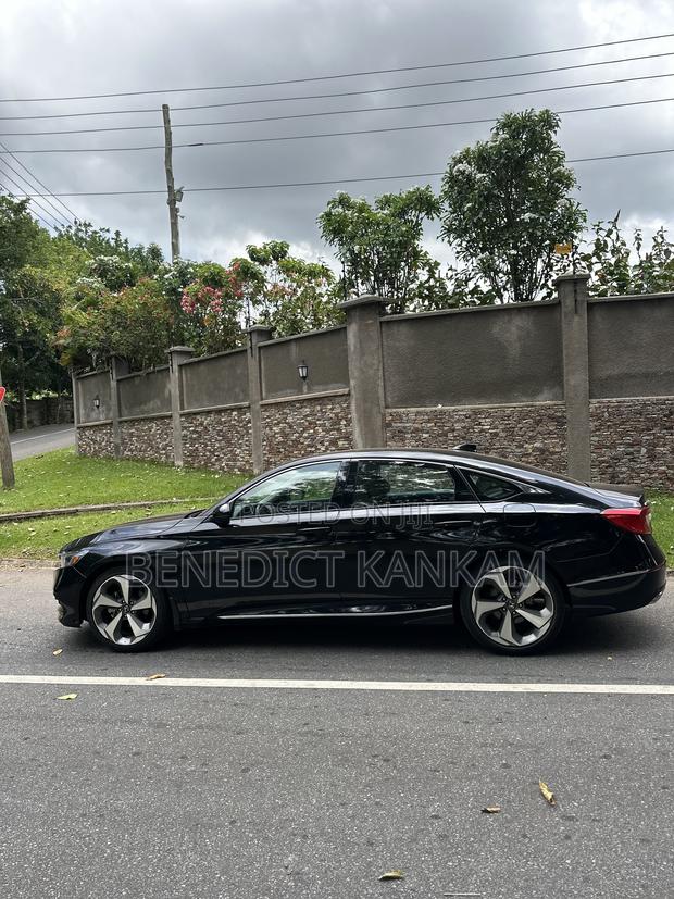 Honda Accord Touring 2018 Black