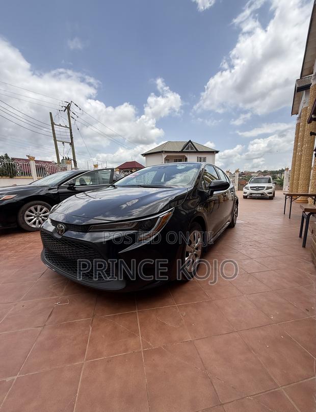 Toyota Corolla LE 2021 Black