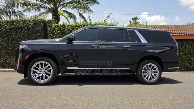 Cadillac Escalade 2022 Black