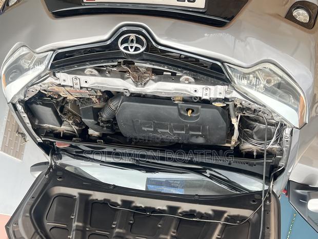 Toyota Corolla LE Eco 4dr Sedan (1.8L 4cyl CVT) 2015 Gray