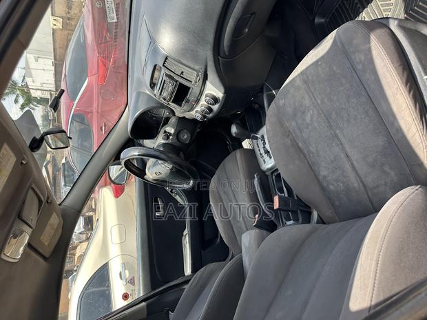 Hyundai Elantra 2010 Black
