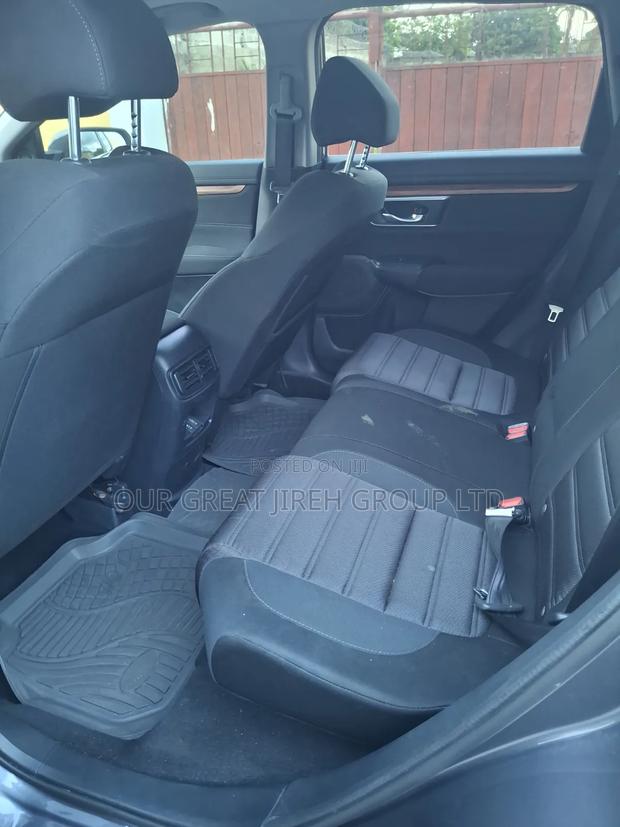 Honda CR-V 2019 Gray