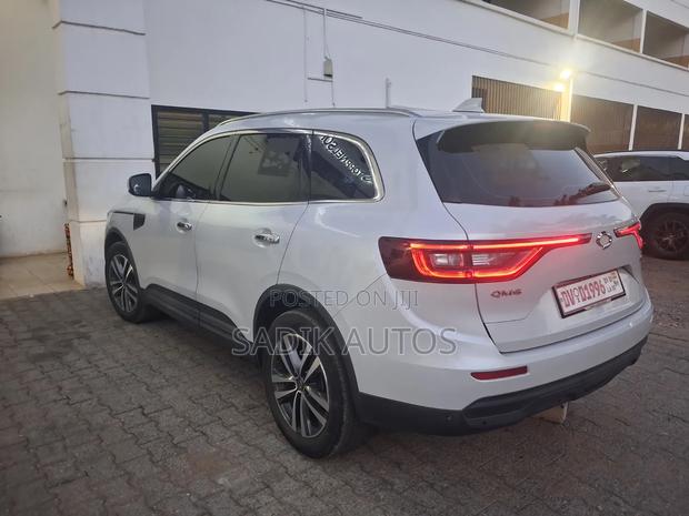 Renault Samsung QM6 2.0 Petrol FWD 2017 White