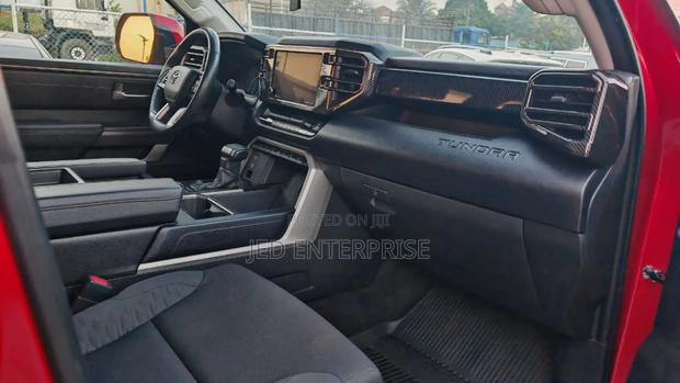 Toyota Tundra 2023 Red