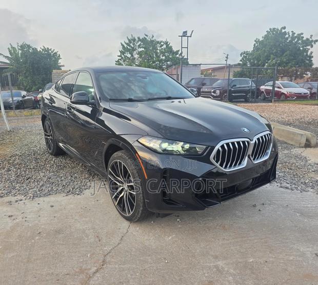 BMW X6 xDrive40i 2024 Blue