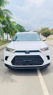 Toyota Highlander XLE AWD 2024 White for sale