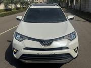 Toyota RAV4 XLE AWD (2.5L 4cyl 6A) 2017 White for sale