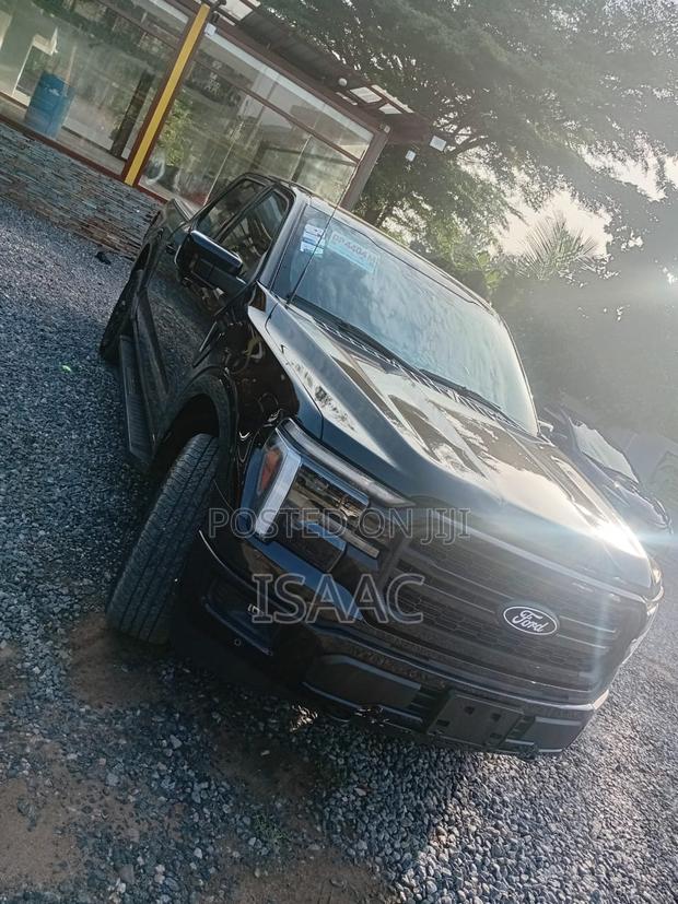 Ford F-150 2023 Black