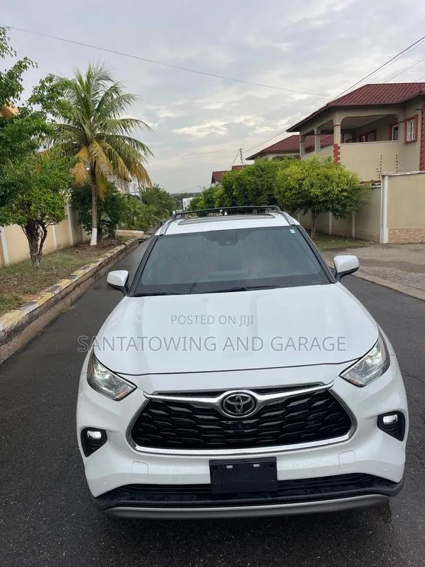 Toyota Highlander Platinum 2022 White