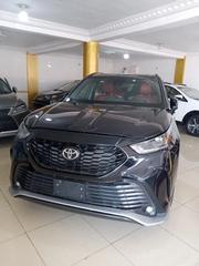 Toyota Highlander 2022 Black for sale