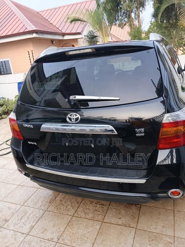 Toyota Highlander LE 4dr SUV (3.5L 6cyl 6A) 2014 Black