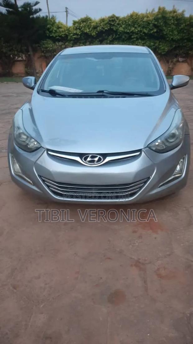 Hyundai Elantra SE Sedan FWD (1.8L 4cyl 6A) 2016 Silver