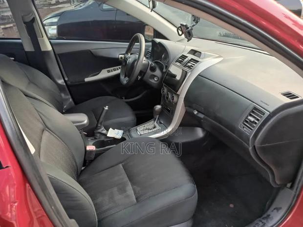 Toyota Corolla S 4dr Sedan (1.8L 4cyl 4A) 2013 Red